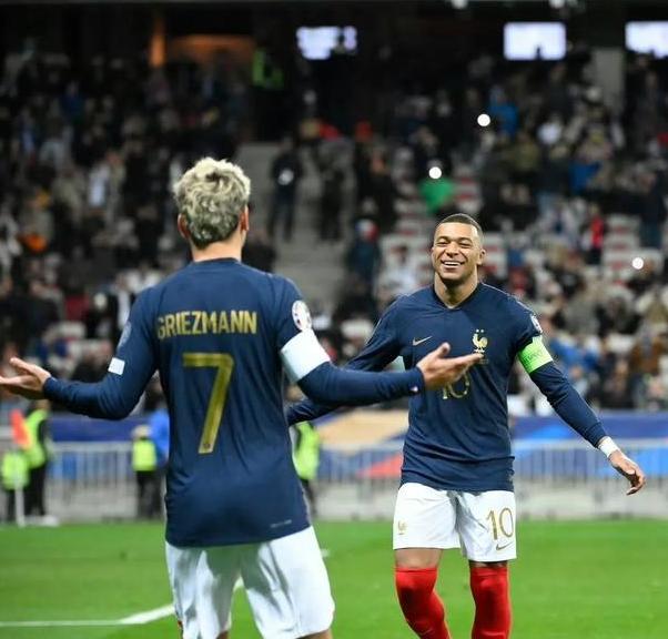 半岛体育官网登录-关于无与伦比！欧洲杯预选赛再次拉开精彩战幕的信息