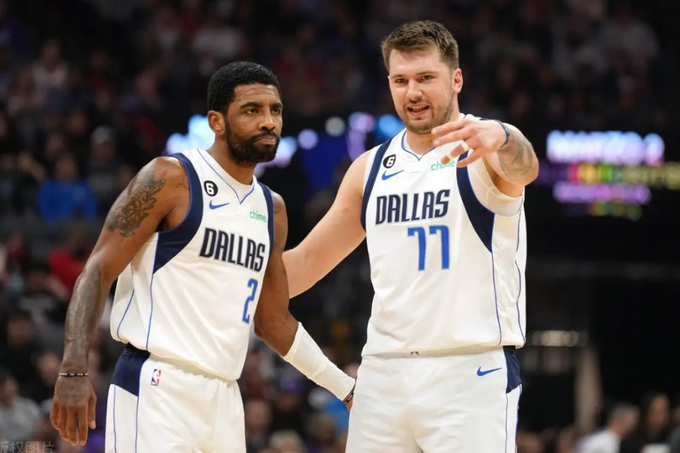 半岛体育平台官网-欧盛事预选赛火力全开，悬念迭起胜负难料